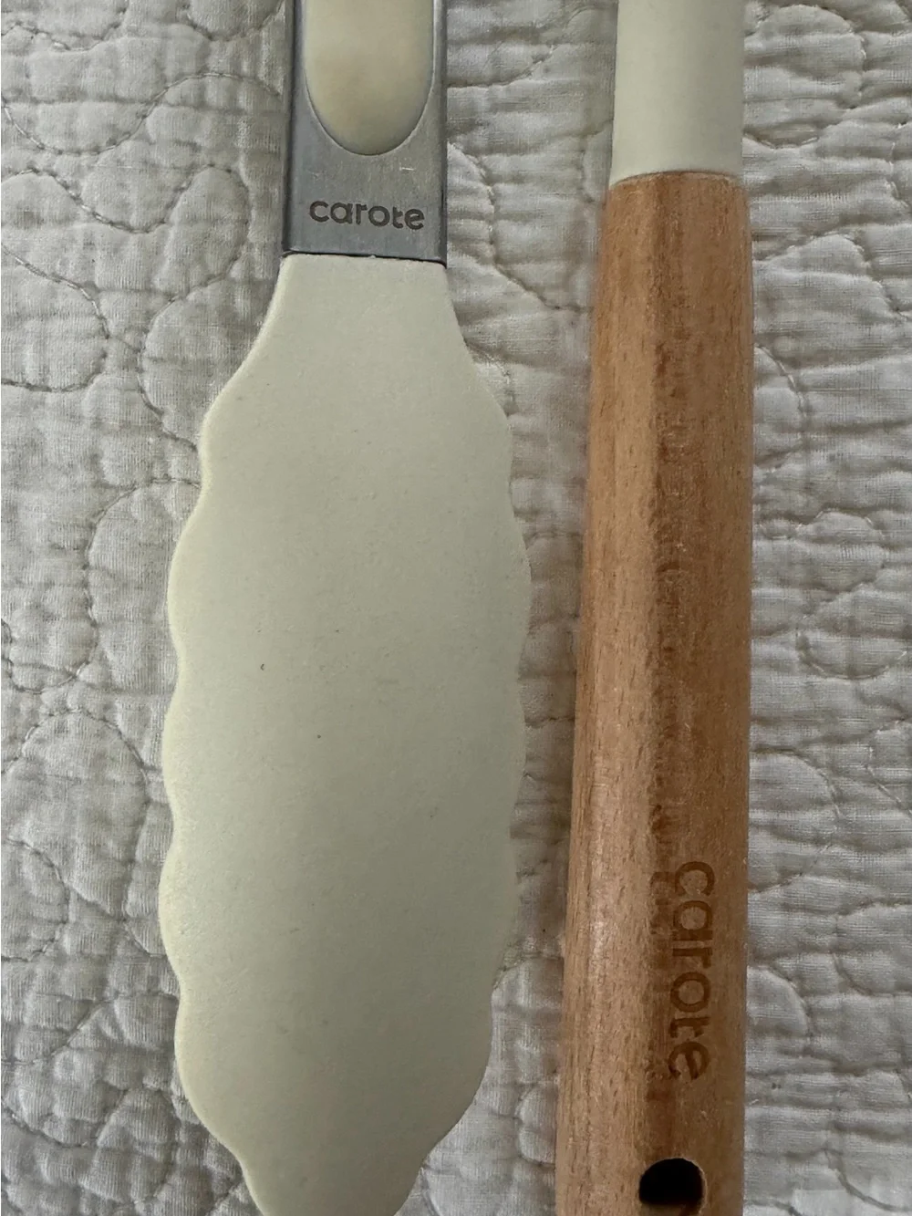 Carote Cream Silicone and Wood Cooking Utensil Set - 4-Piece